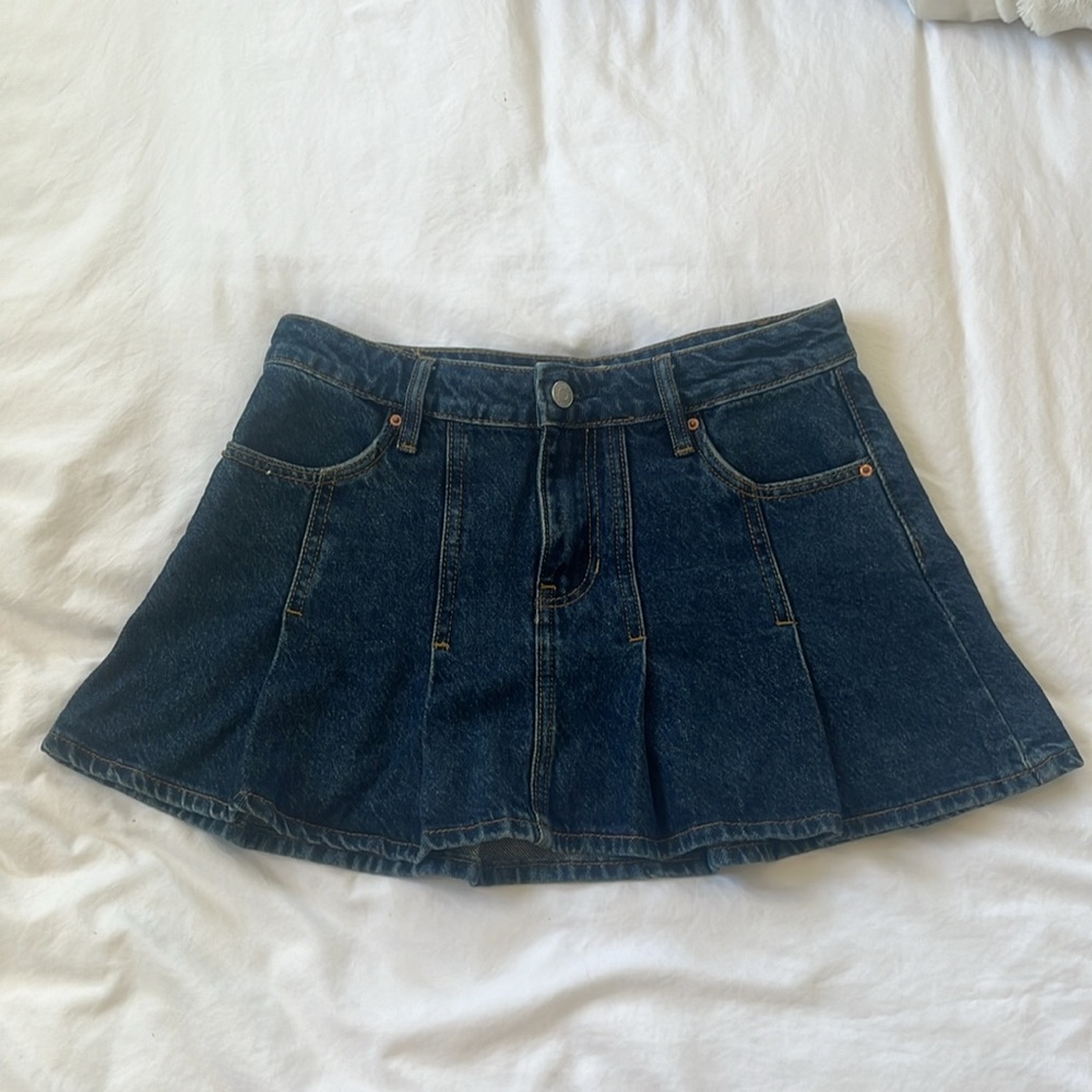 Denim skirt